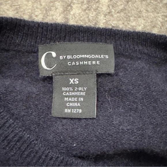 C by Bloomingdale's Women's Blue 100% Cashmere Cardigan Set - Picture 8 of 8
